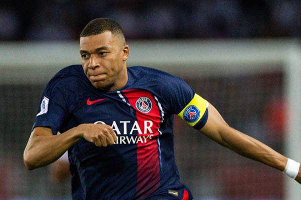 2 PSG players are on FC Barcelona's radar